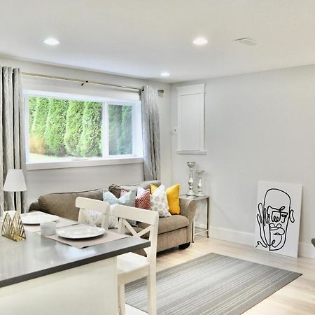 Stylish 1 Bedroom Suite In North Vancouver 10 Mins Ski Exteriér fotografie