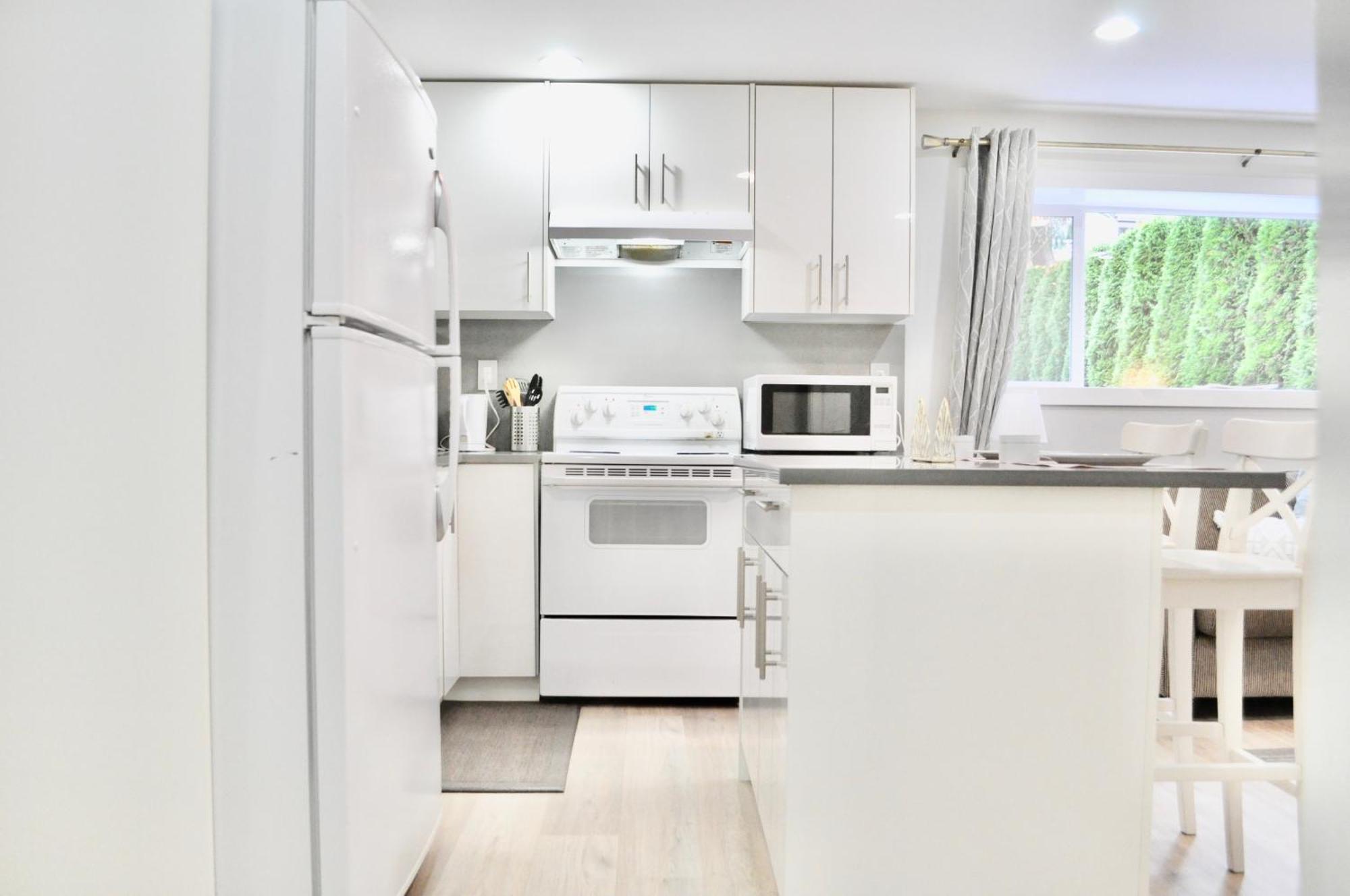 Stylish 1 Bedroom Suite In North Vancouver 10 Mins Ski Exteriér fotografie
